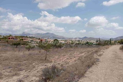 Helårsgrund i Monovar, Alicante, Monovar - € 69.995 | Ref: SF0514 - foto 1